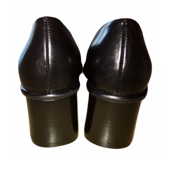 Escarpins Franco Sarto Taille 6.5 Femme Noir - Talons Fins, Occasion, Parfaits Pour Bureau Ou Soirée